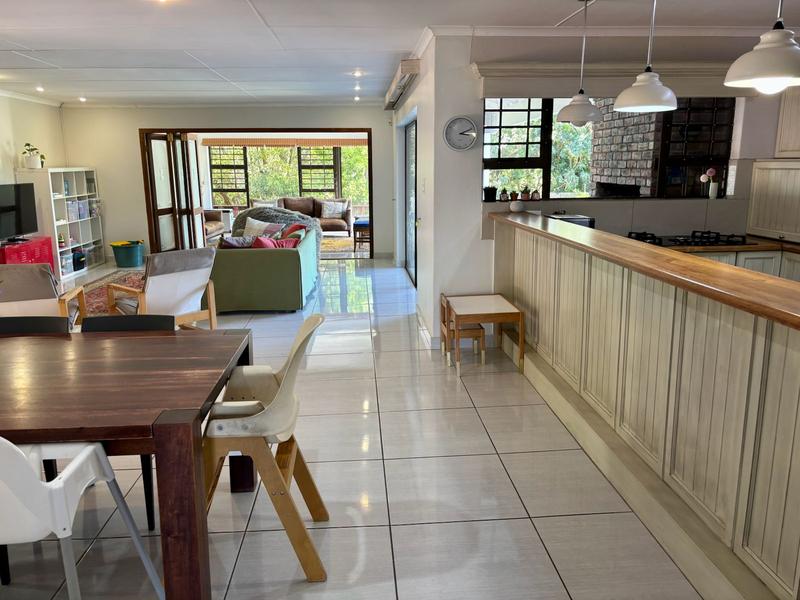 5 Bedroom Property for Sale in Denver Park Western Cape